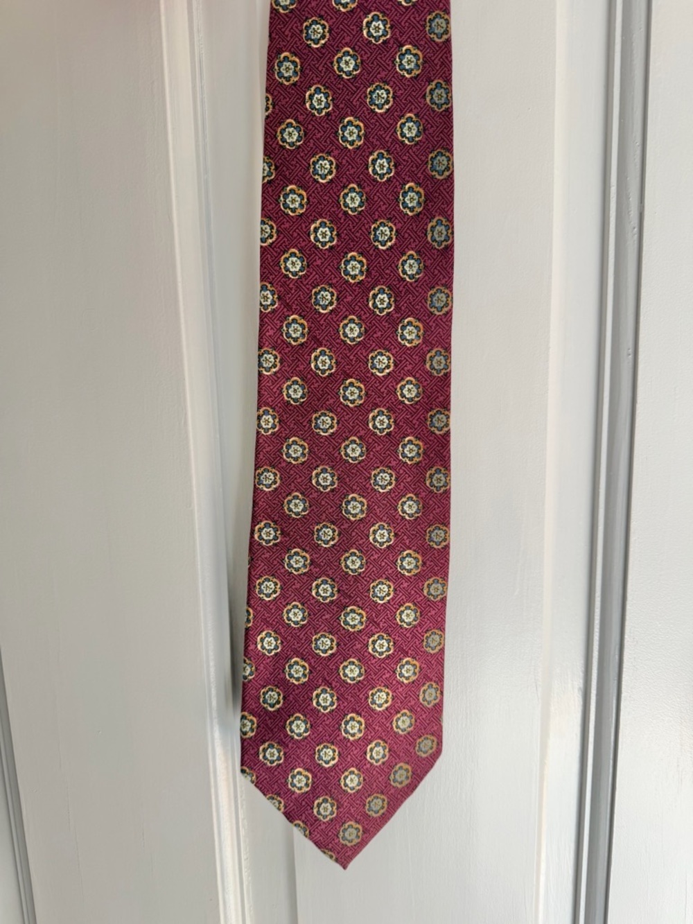 Christian Dior Tie Burgundy Medallion Pattern Classic Designer Necktie